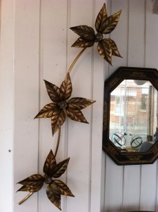 Vintage flower wall light